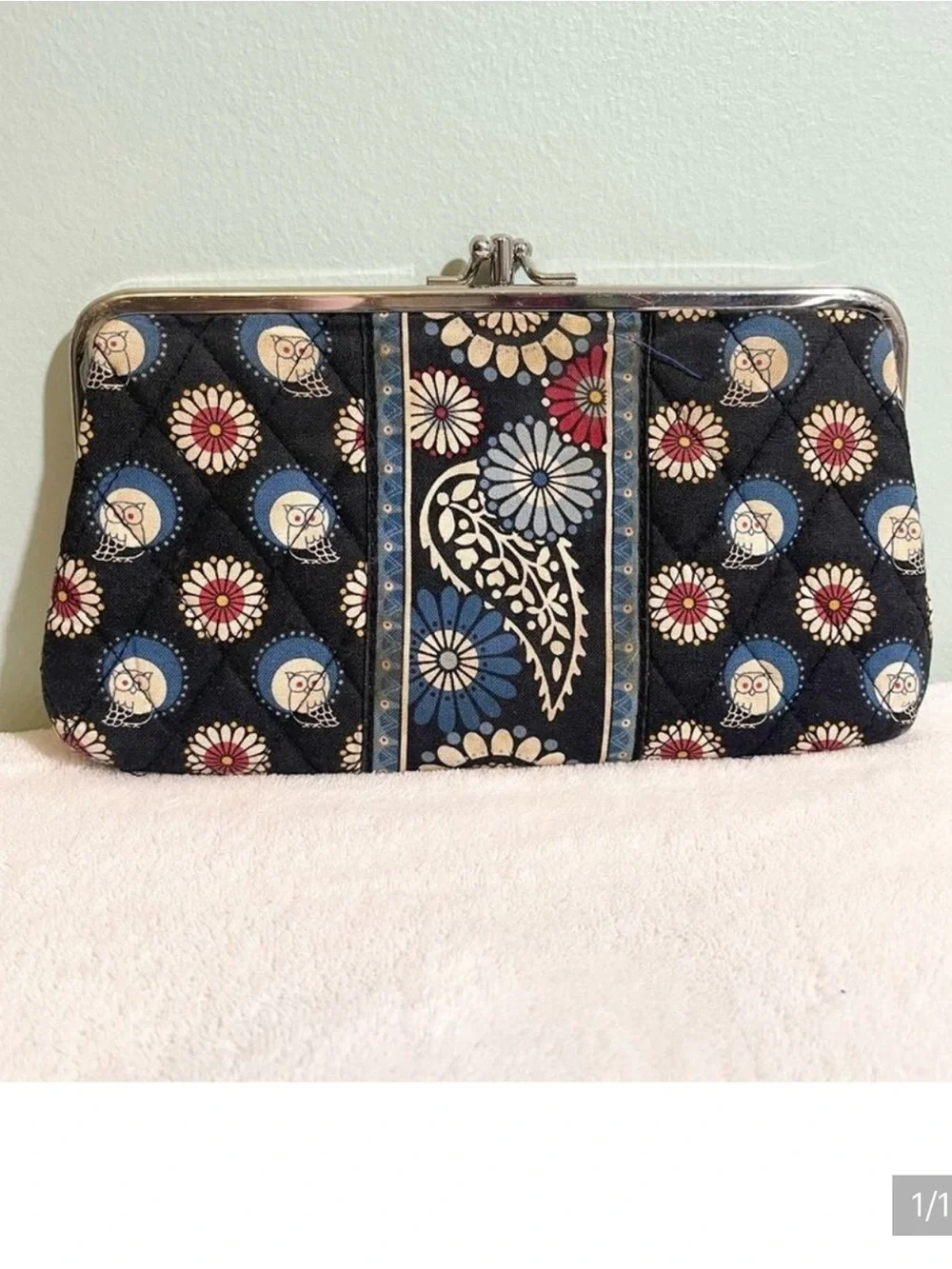 Retired Vera Bradley Night Owl kiss lock Clutch